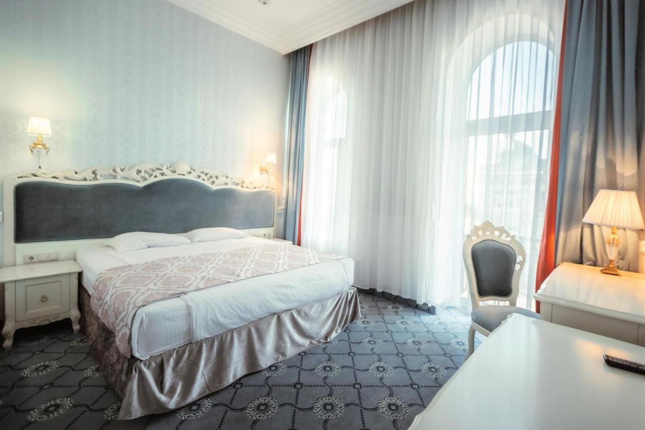 Royal Grand Hotel Kijev Kültér fotó