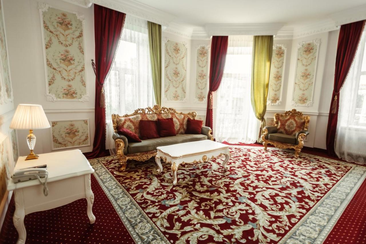 Royal Grand Hotel Kijev Kültér fotó