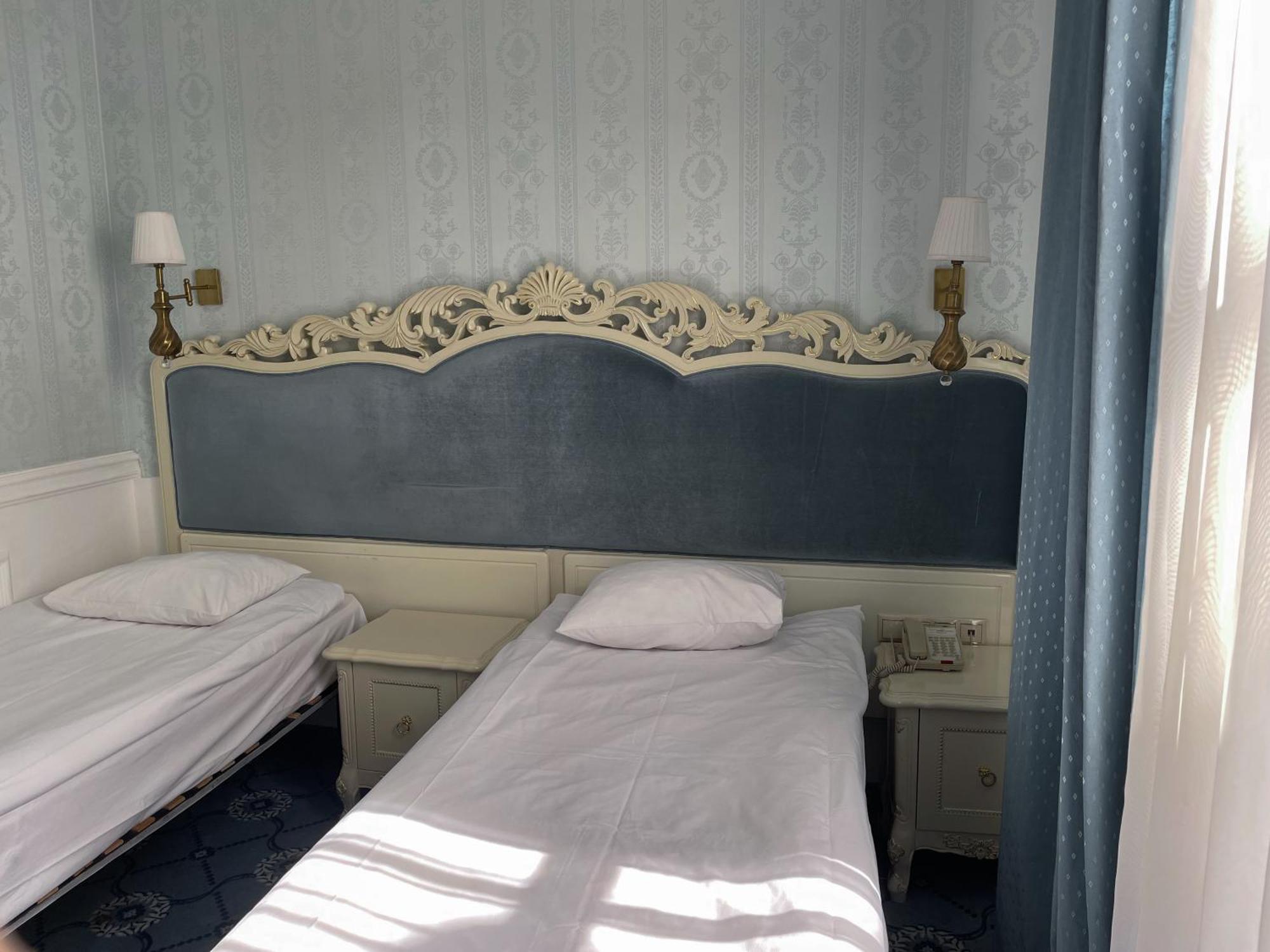 Royal Grand Hotel Kijev Szoba fotó