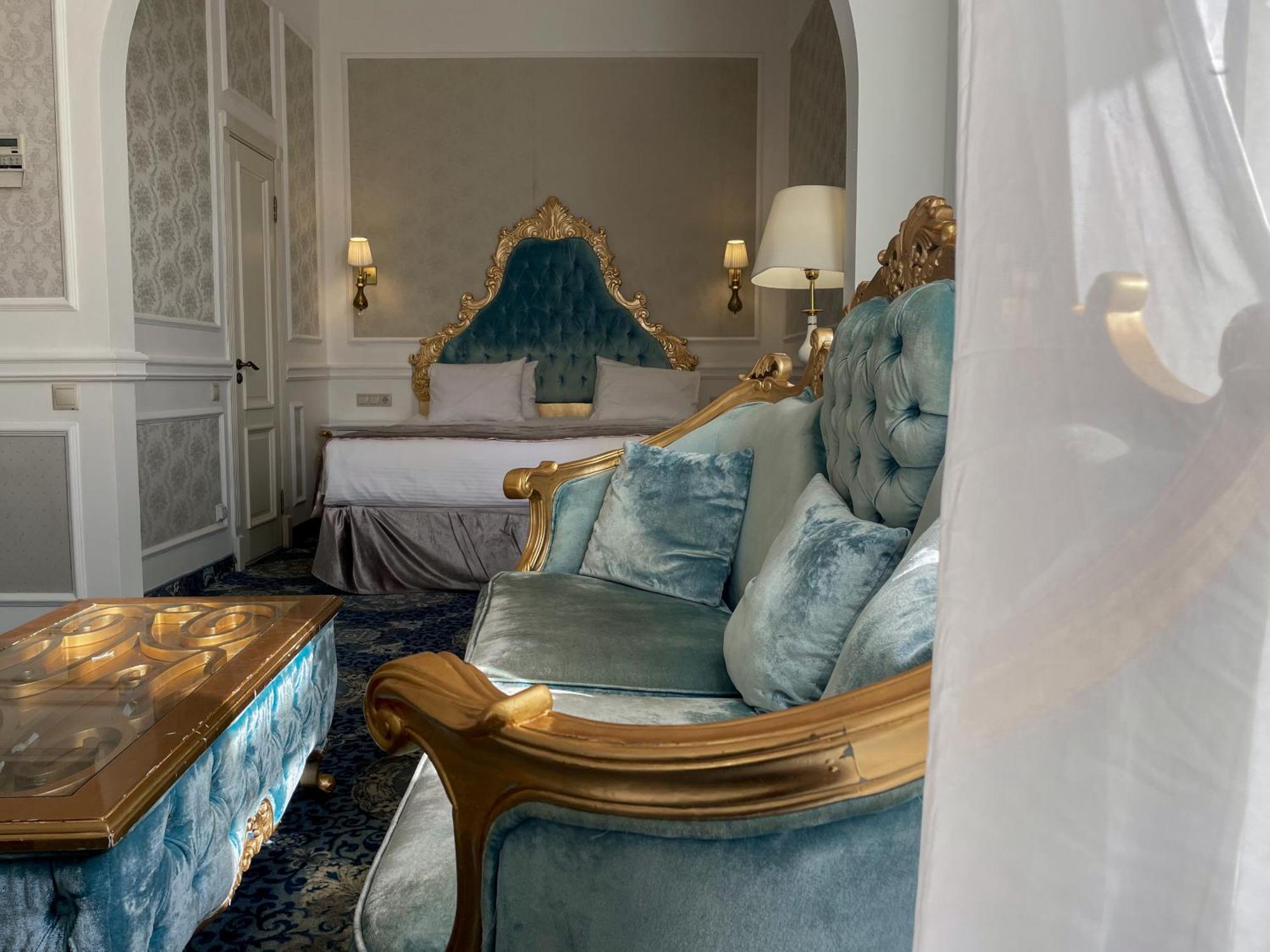Royal Grand Hotel Kijev Kültér fotó