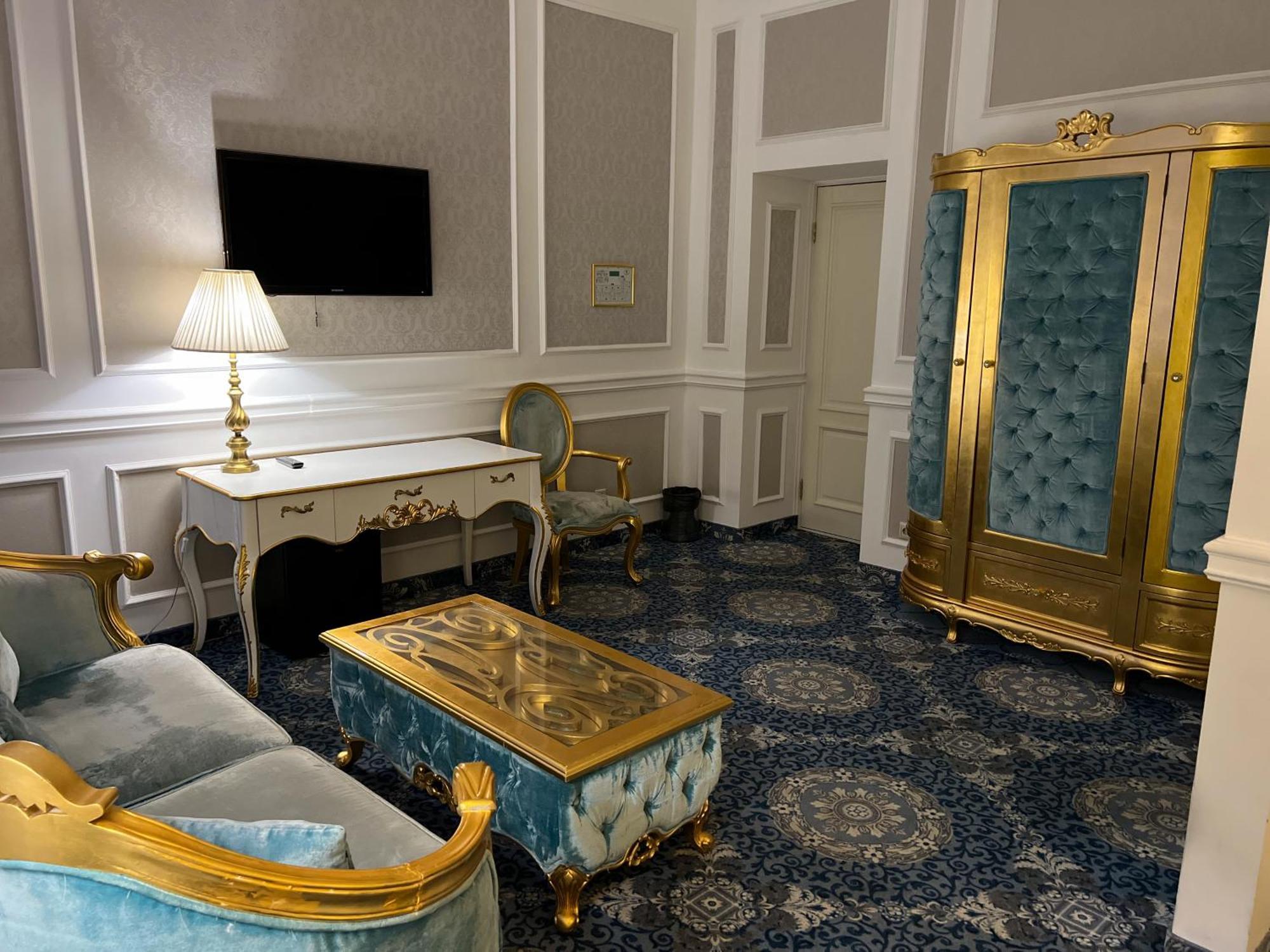 Royal Grand Hotel Kijev Kültér fotó