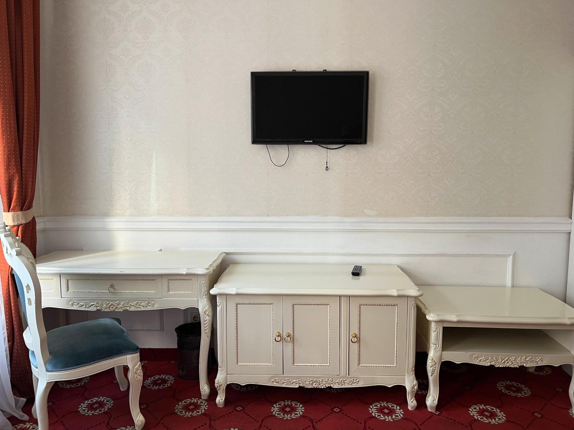 Royal Grand Hotel Kijev Szoba fotó
