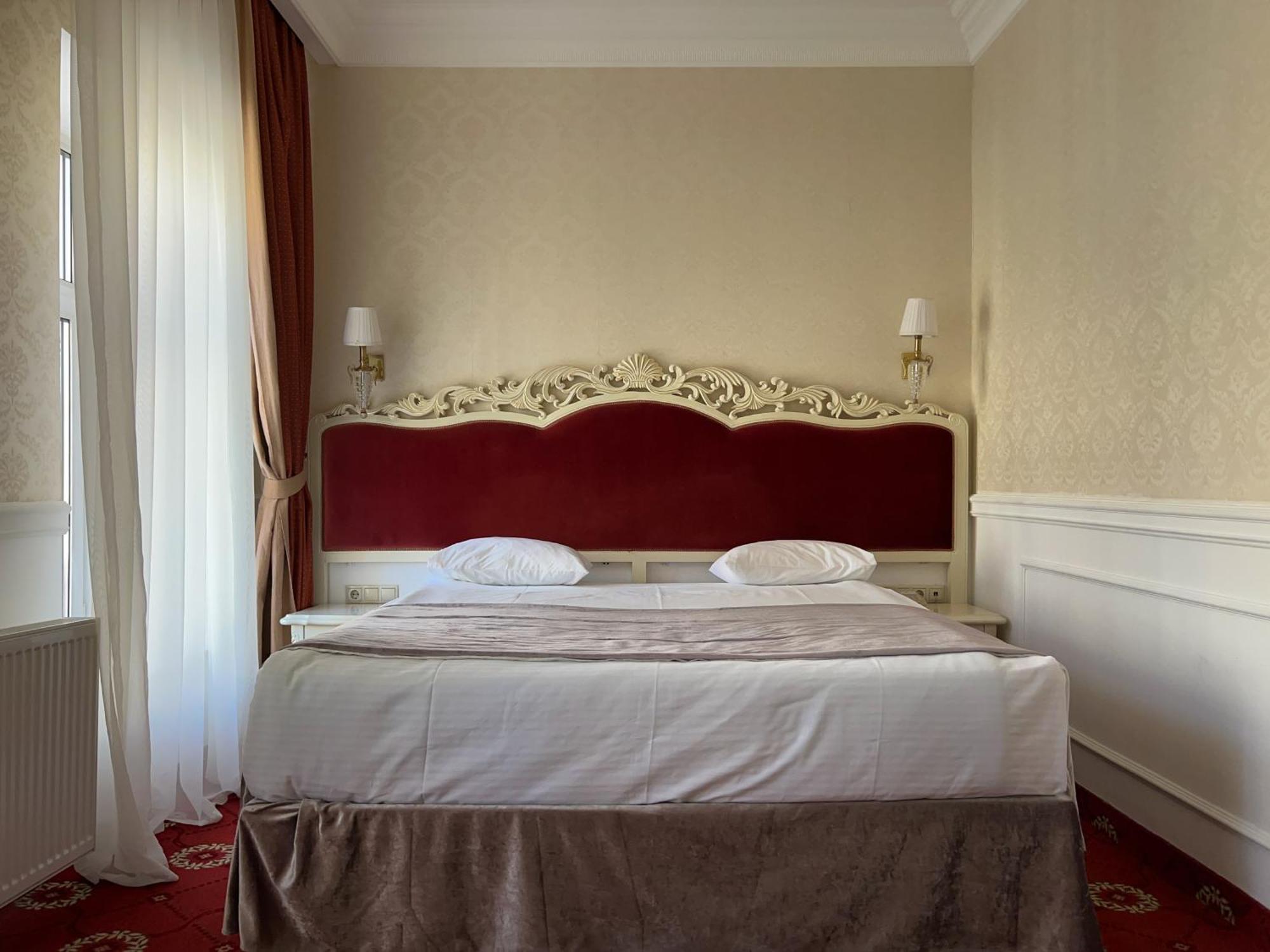 Royal Grand Hotel Kijev Kültér fotó