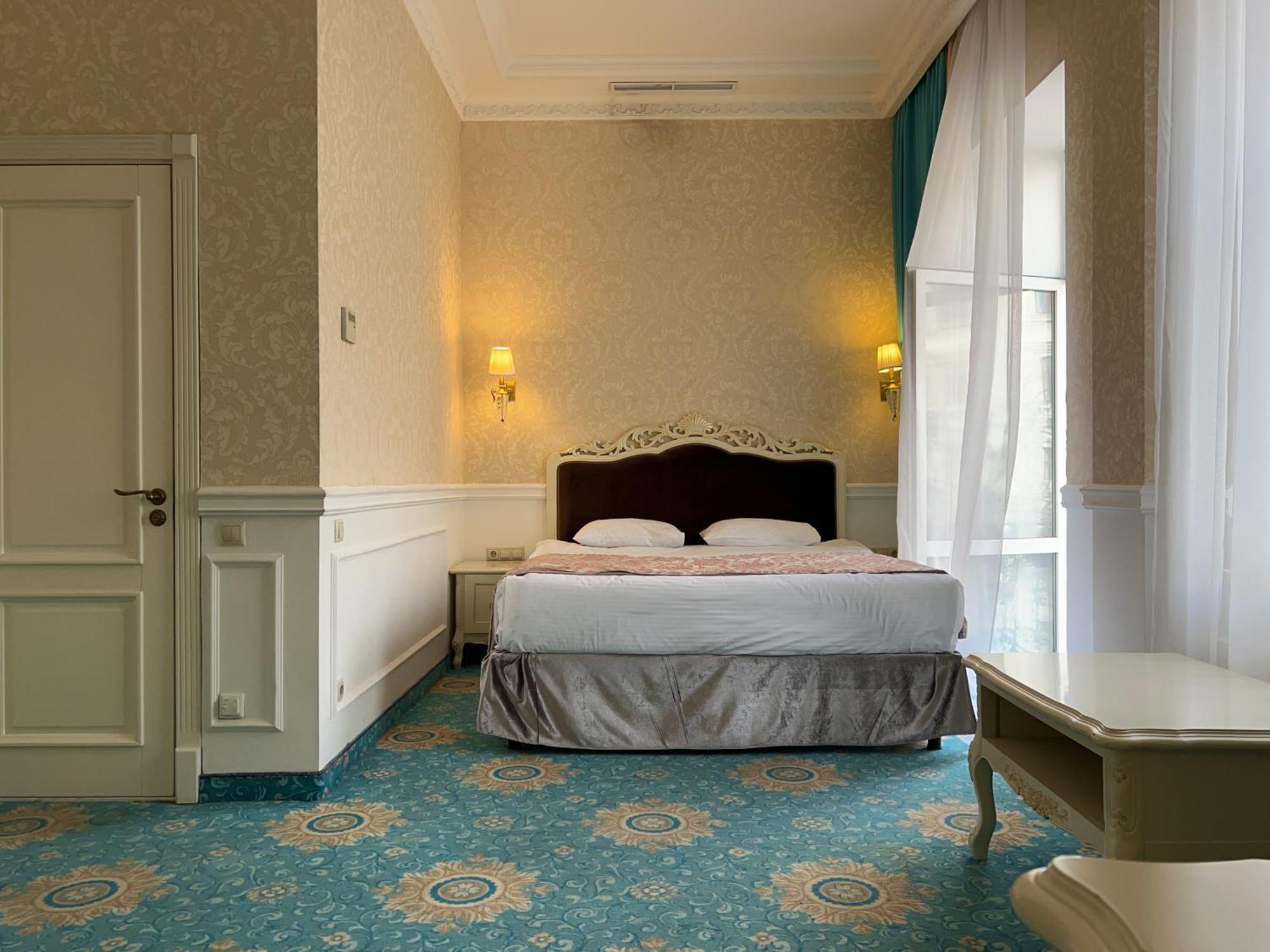 Royal Grand Hotel Kijev Kültér fotó